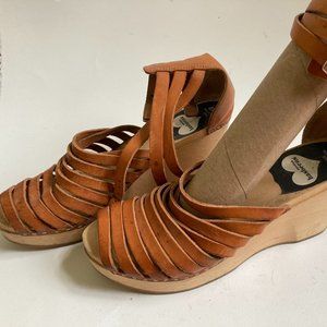 Swedish Hasbeens for H&M Tan Leather Wedge